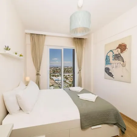 Pleasant Flat With Shared Pool In Kepez * אנטליה
