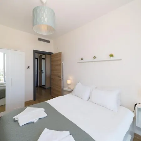 Lejlighed Pleasant Flat With Shared Pool In Kepez *