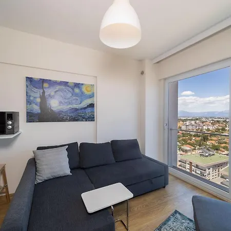 Pleasant Flat With Shared Pool In Kepez Apartment